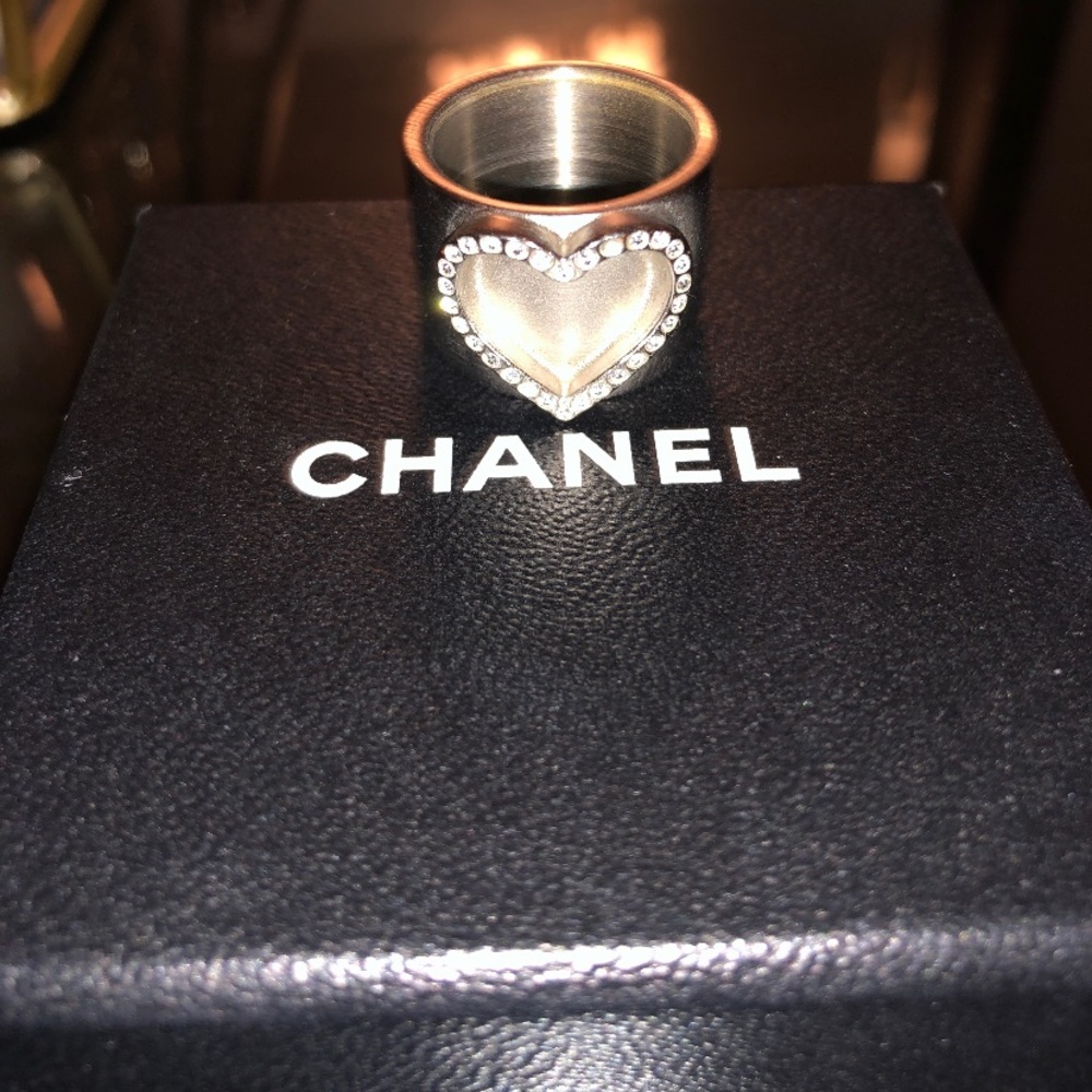 100% Authentic Chanel heart ring